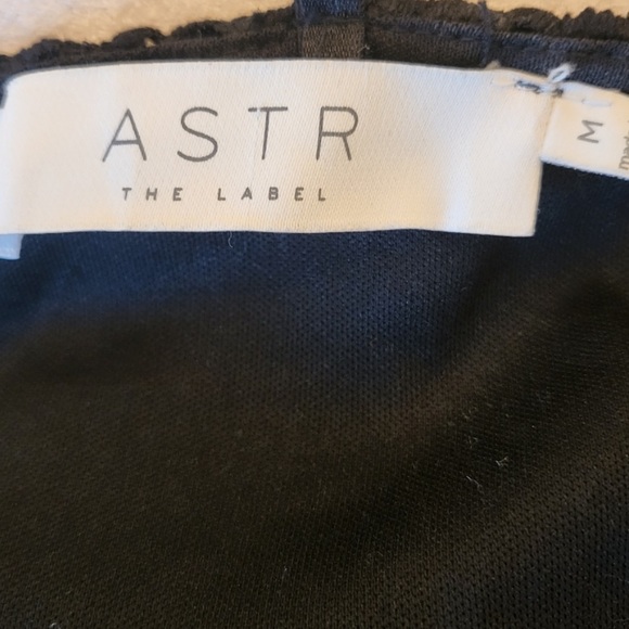 ASTR THE LABEL BLACK LACE DRESS - never worn - Picture 4 of 8